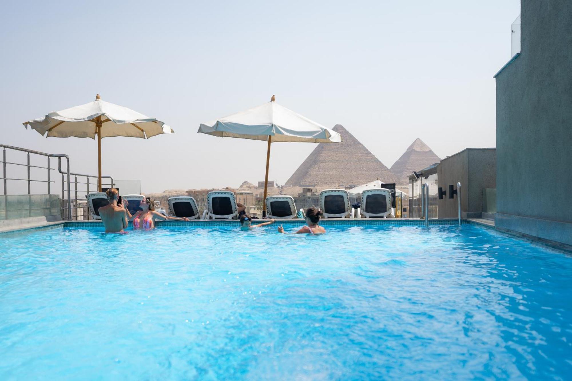 New Pyramid Front Hotel Al Kawm al Akhdar Exterior photo